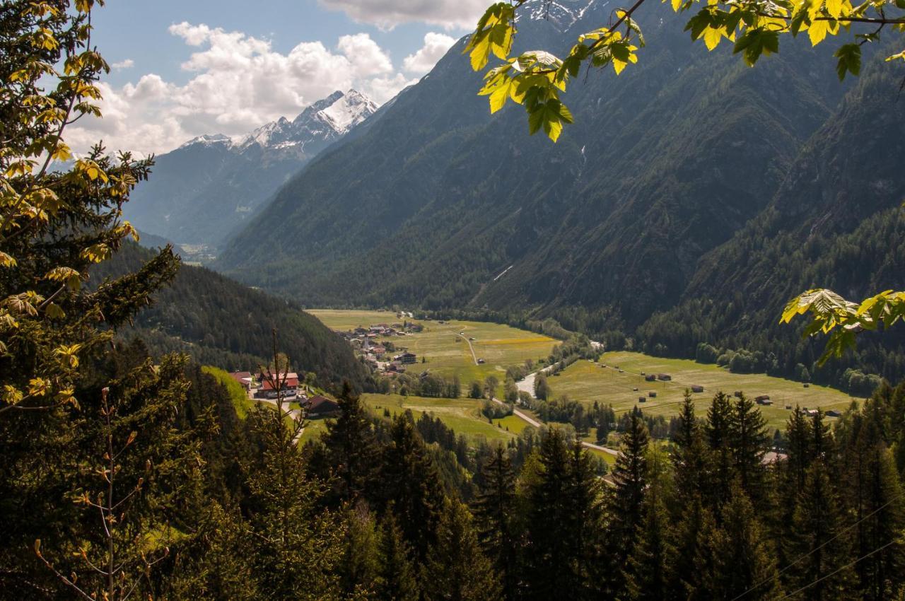 Pension Alpenblick Steeg Luaran gambar